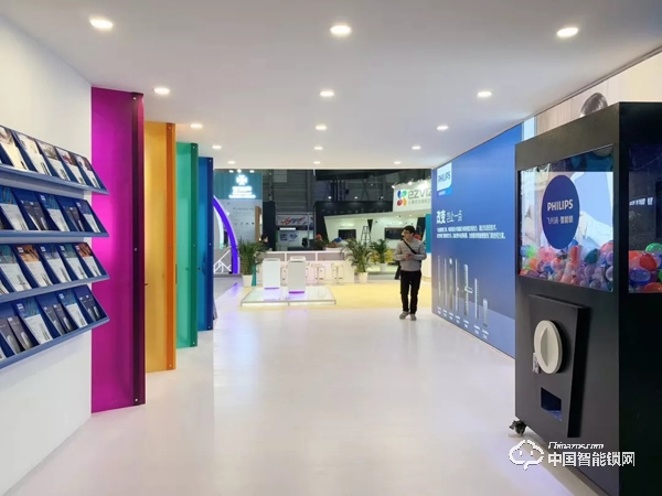 飛利浦智能鎖驚艷亮相2019AWE，用科技暢享美好生活！