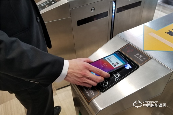 Huawei Pay智能工卡擴(kuò)大試點(diǎn)區(qū)域，助力更多園區(qū)智慧辦公