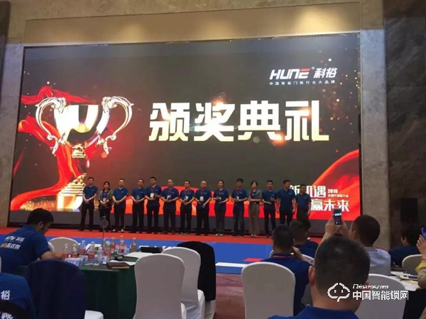 這家26年智能鎖企業，靠什么拼年銷售10億