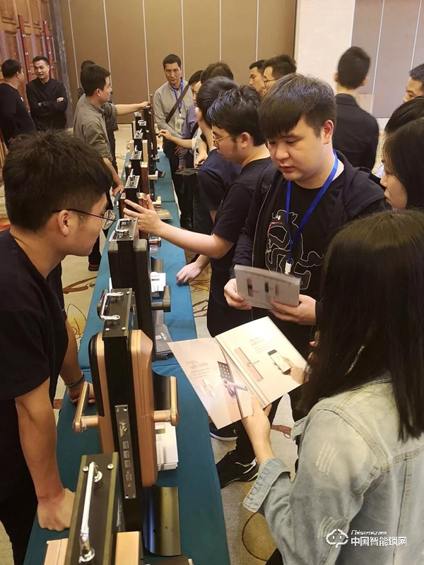 德施曼2019招商大會廣州站圓滿落幕 引領(lǐng)合作 開創(chuàng)行業(yè)新格局