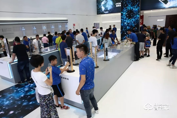 2019“葵花獎(jiǎng)”|金點(diǎn)原子榮獲三大重磅獎(jiǎng)項(xiàng)