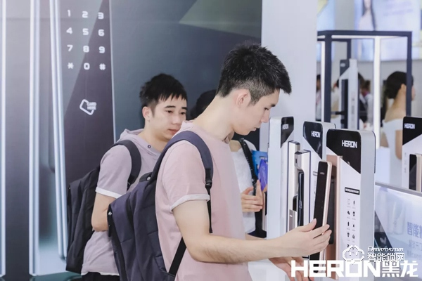 2019中國（廣州）建博會，黑龍攜新品驚艷亮相，引領品質生活新奢享