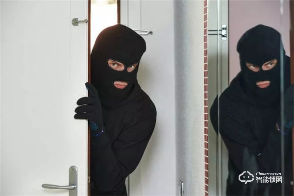 夠安全，有保障！中國(guó)人民保險(xiǎn)千萬承保皇家金盾智能鎖