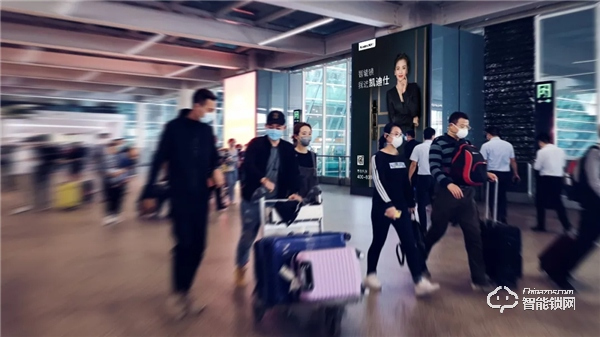 凱迪仕深圳機場巨幅廣告今日重磅上線，“逆勢”出擊加大品牌戰略投入！