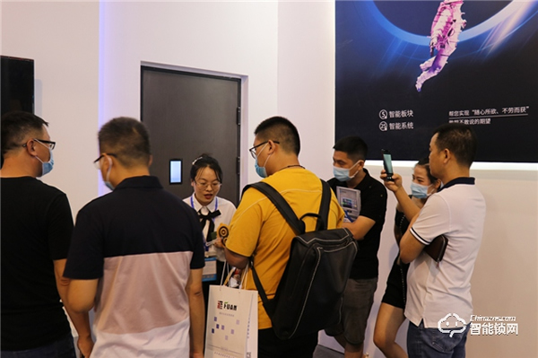 永康門(mén)博會(huì) | 王力智能產(chǎn)品引領(lǐng)行業(yè)新潮流