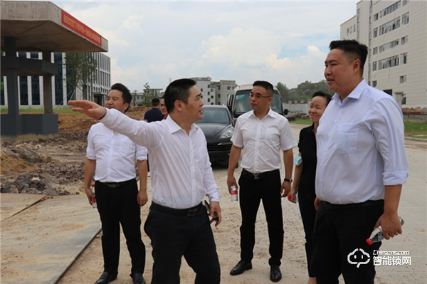 西門子產品管理總監齊宇到王力考察