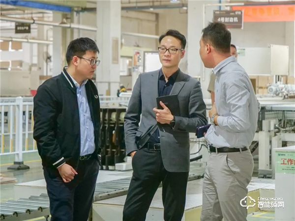 強強聯合，共創輝煌 | 龍湖地產高層到訪頂固，共謀未來深度發展