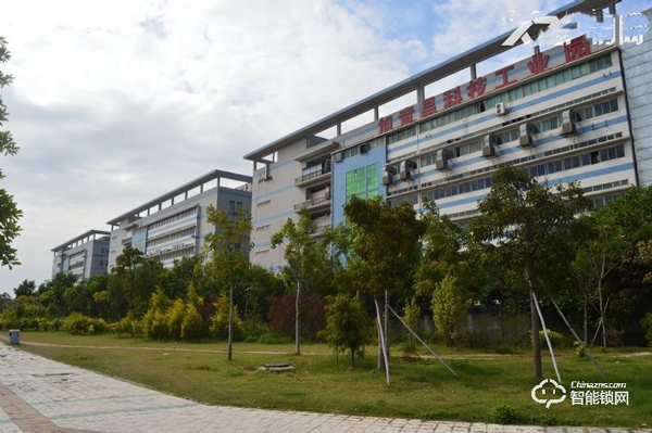 五大加盟優勢，人臉識別鎖專家，弘博匯智能鎖持續領跑行業！