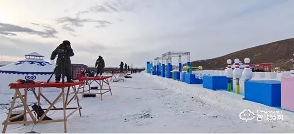 楊格智能鎖贊助戶外真人秀《勇者向前沖》，春節(jié)期間登錄多家衛(wèi)視