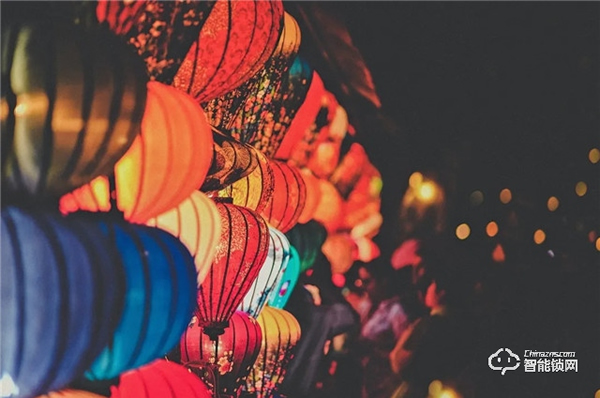 飛利浦智能鎖，讓團聚更及時，讓年味更顯智慧