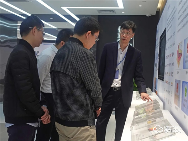 中國電信天翼物聯(lián)公司領(lǐng)導(dǎo)參訪國民科技，交流智能門鎖如何賦能租住行業(yè)運(yùn)營升級(jí)