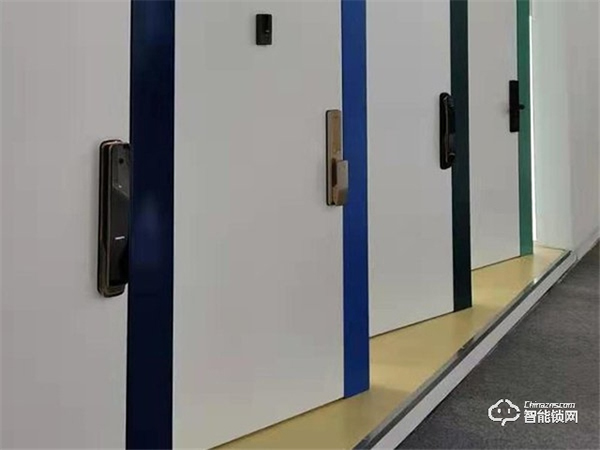 AWE2021：飛利浦展智能門鎖與智能晾衣架新品 開啟智能家居新征程