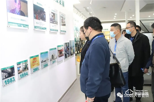 熱烈歡迎西安武漢兩地地產團隊走進超人！