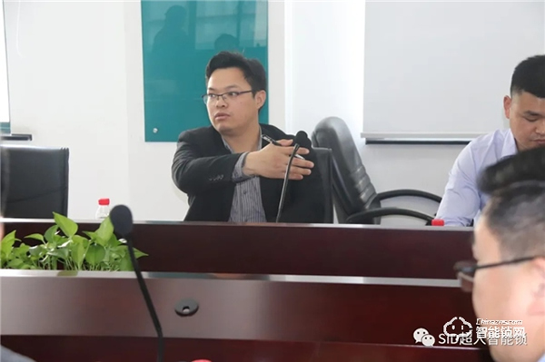 河南省房地產招標采購協會走進超人參觀考察