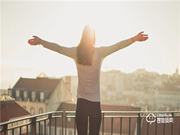 武漢重啟一年后，“他們”的改變和新生活 | 德施曼援鄂公益一周年回顧