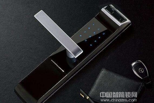 掌握指紋密碼鎖的選購技巧