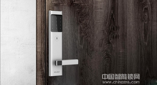 指紋鎖有沒有天地桿