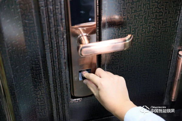 央視再次關注智能門鎖，2019或迎來智能鎖行業的春天？
