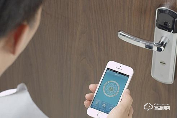 智能門鎖市場潛在需求巨大，六大陣營勢力競逐