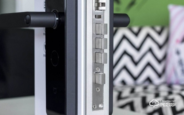 智能鎖之戰(zhàn)！三大陣營鎖企聯合魯班到家孵化千億零售市場