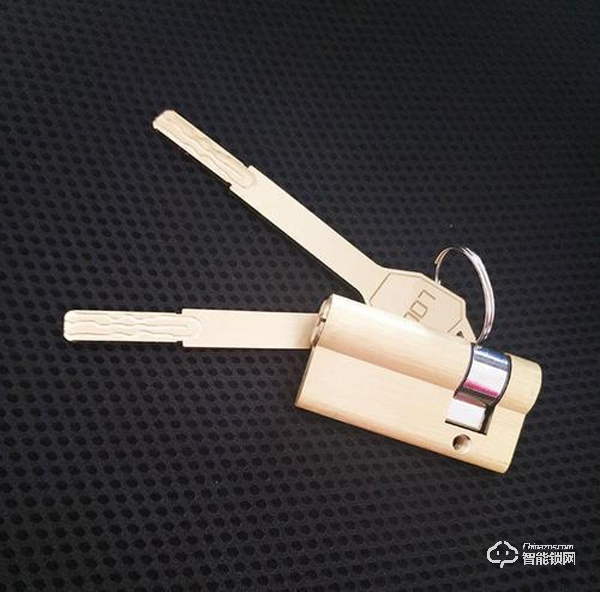 智能門鎖，裝修完成是否需要更換門鎖，裝修如何設置