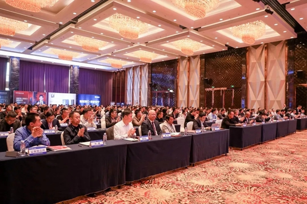 德施曼智能鎖3D人臉鎖72%市占率引圍觀！