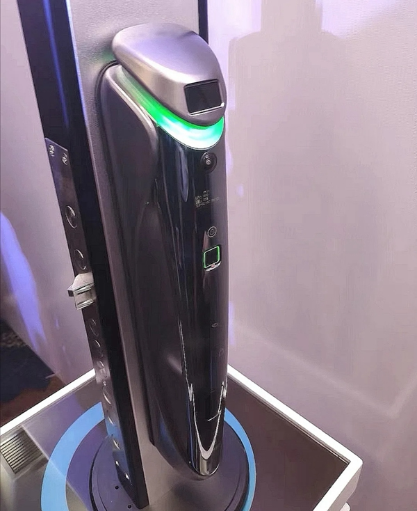 忠恒高配智能門(mén)鎖丨人臉解鎖，顏值與科技更勝一籌 ——忠恒超體3號(hào)人臉智能鎖全球發(fā)布