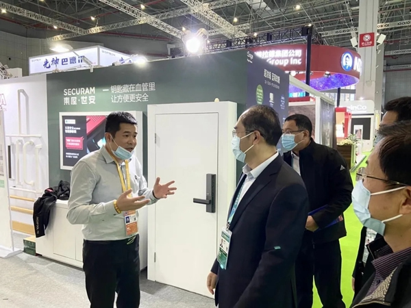 2020進博會：東屋高安全靜脈鎖再現新魅力