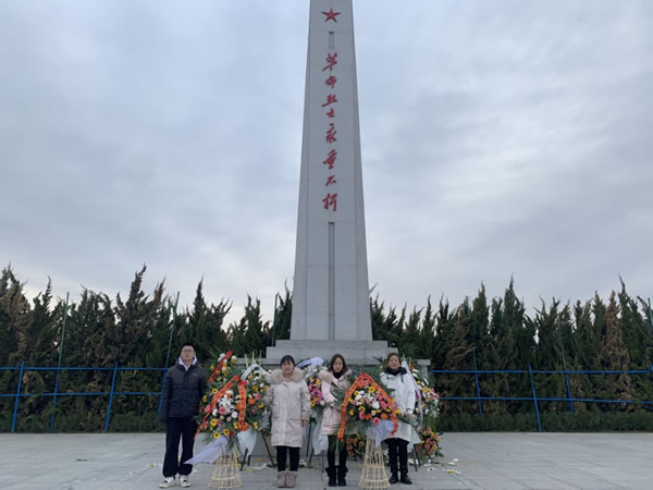 中國揚(yáng)子集團(tuán)舉行“12.13”國家公祭日紀(jì)念活動(dòng)