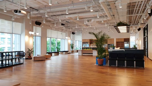 河東智能家居：韓國WeWork，智能照明，點亮共享辦公空間