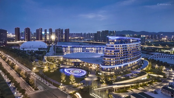 多瑪凱拔：長江邊的超五星“巨輪”正在浪漫啟航