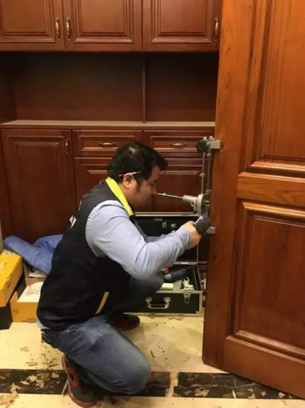 洛克思格S1Pro指靜脈智能鎖 懂你更懂生活