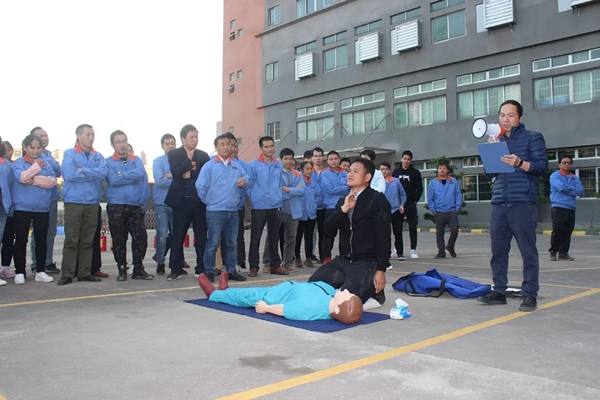 粵奇勝電氣 開展消防安全演練及急救知培訓識活動