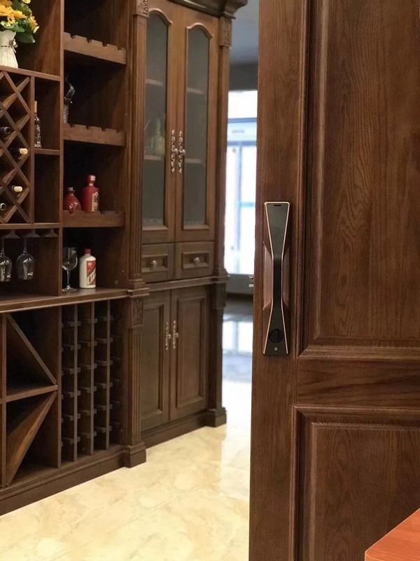 六孚智能鎖黑五大促進(jìn)行時(shí) 順應(yīng)國貨正當(dāng)潮