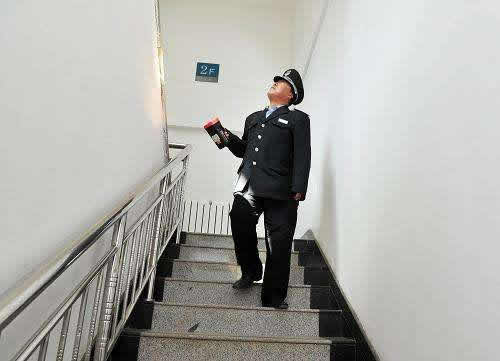 物業不讓裝智能鎖怎么辦？