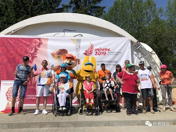 楊格鎖業(yè)董事長(zhǎng)楊官貴成為歐運(yùn)會(huì)火炬手 傳遞拼搏精神