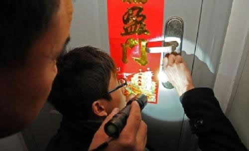 智能鎖沒電了怎么辦？這五個方法要記住，就算壞了也能用