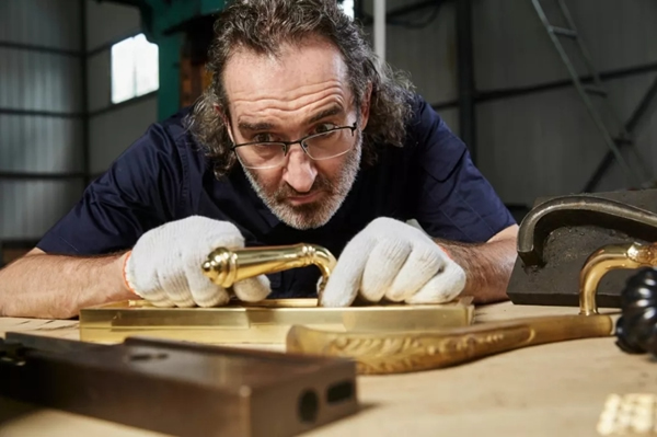 ICCSSI艾棲指紋鎖與萬興科技強強聯手，達成戰略合作