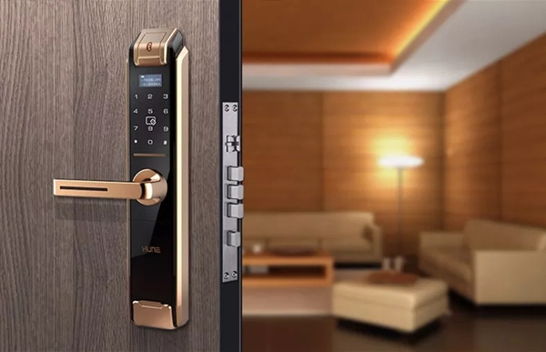 科裕智能鎖：情人節(jié)為TA上個“戀人鎖”，牢牢鎖住TA的心