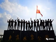 耐特鎖業：時間就是雕刻勇者的利器