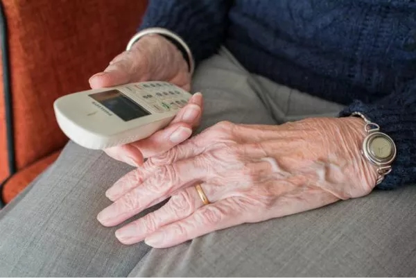 耶魯智能鎖守護家庭安全，讓您放心