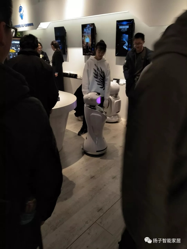 揚(yáng)子智能家居園區(qū)迎來合肥市168中學(xué)的師生朋友們