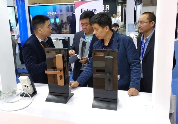 必達(dá)BE-TECH智能鎖亮相2018上海國際智慧酒店展覽會