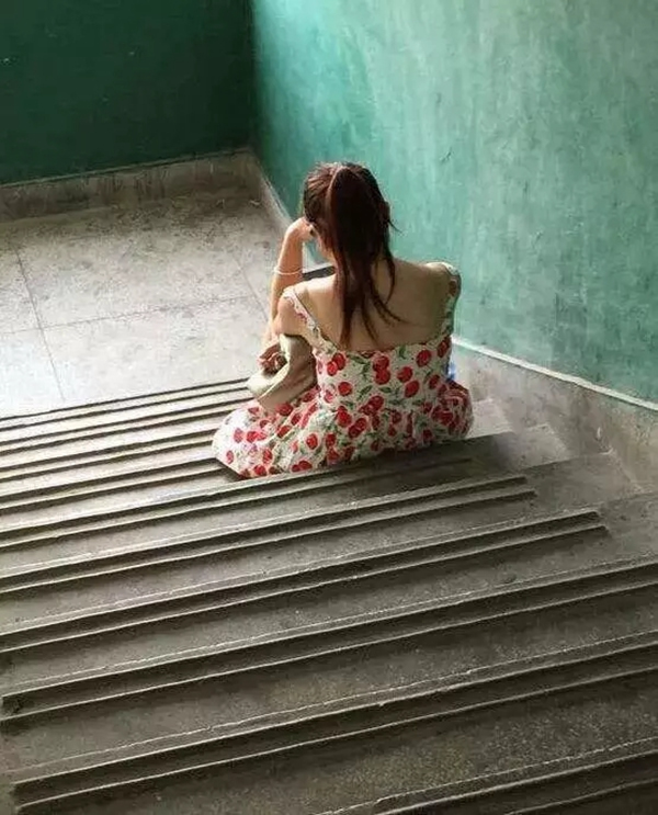 豪力士智能指紋鎖：如果你也經常忘帶鑰匙，就裝一把智能鎖吧！