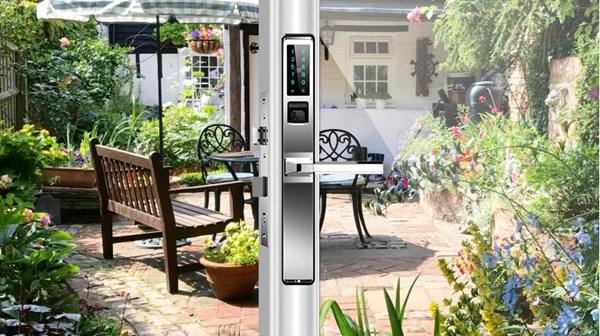 豪力士智能指紋鎖：無智能不生活的時代，你怎么能少一把智能鎖？