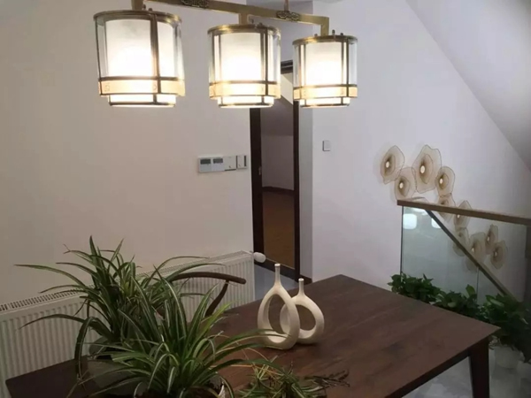 南京物聯(lián)智能家居全屋智能系統(tǒng)下的復(fù)式別墅