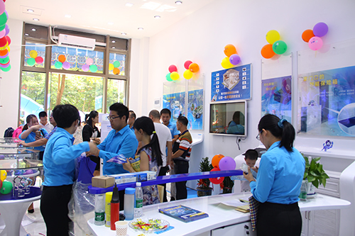 智能鎖加盟開店選址關系“錢途”，德犬智能鎖開店選址大揭秘！