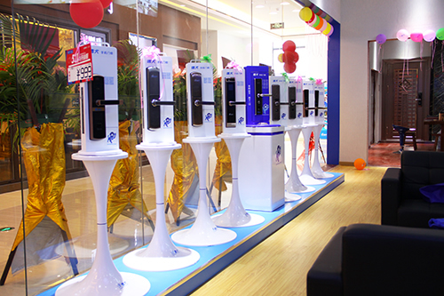 德犬為何吸引眾多加盟者，智能門鎖有哪些日進(jìn)斗金的秘密？