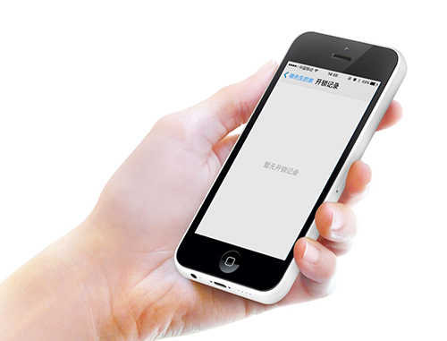 爸爸很忙，裝了把手機門鎖后發現三個女兒...