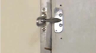 揭秘：手機(jī)門鎖獨(dú)門防盜秘招